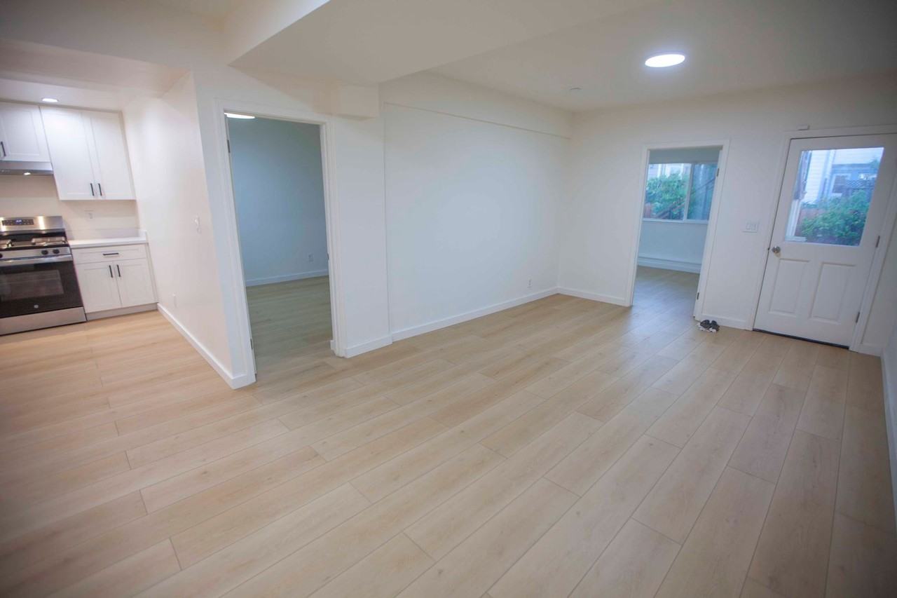 938 Huron Avenue - Photo 5 of 12