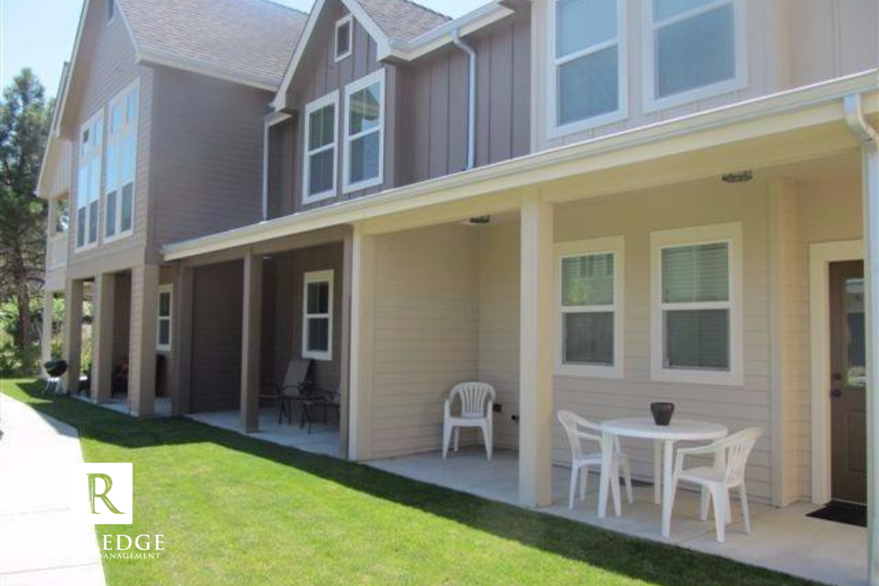 515 G Street - Photo 6 of 15