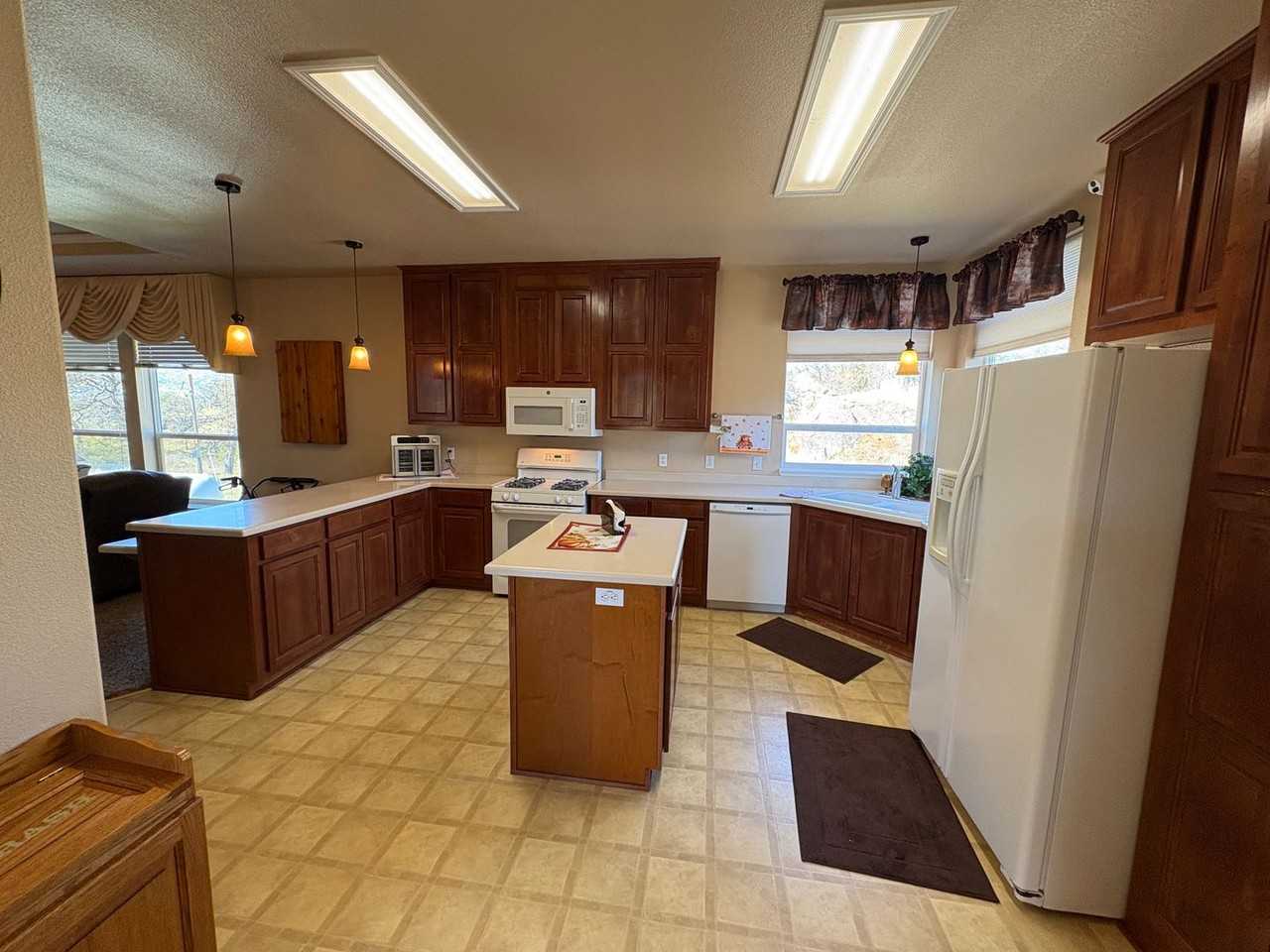 Guenthart Way - Photo 7 of 17