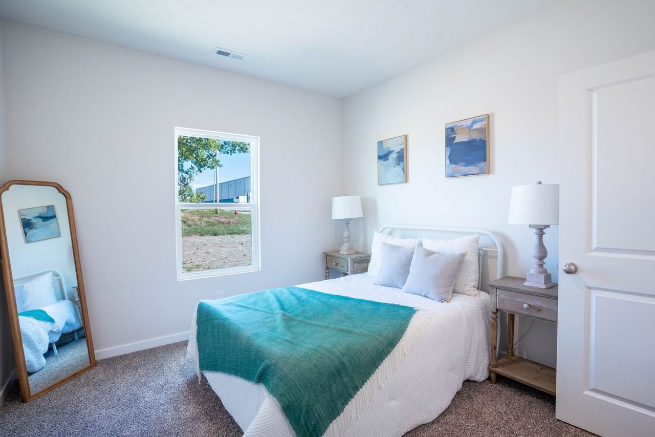 1759 Cash Dr - Photo 4 of 28