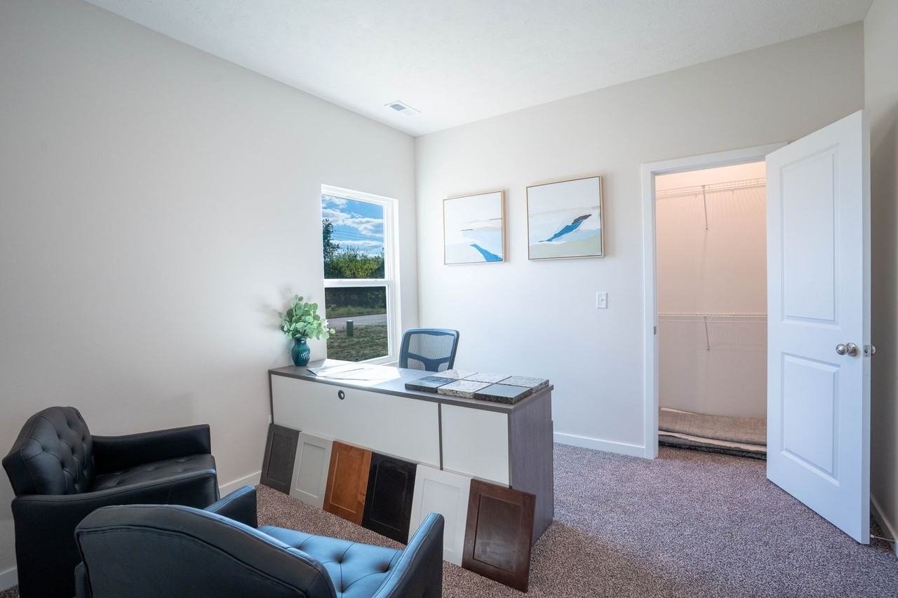 1759 Cash Dr - Photo 7 of 28