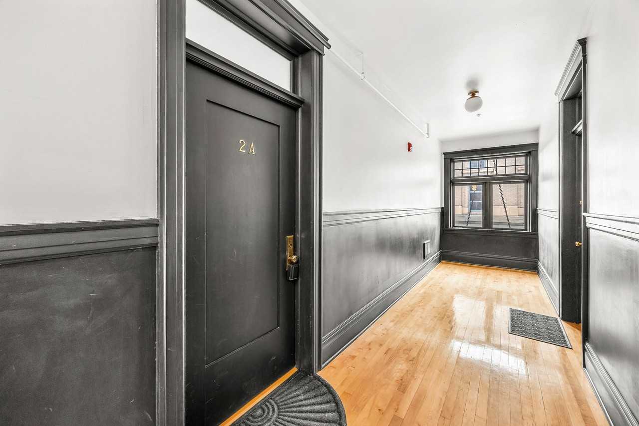 101 101 W Quartz 2A - Photo 4 of 14