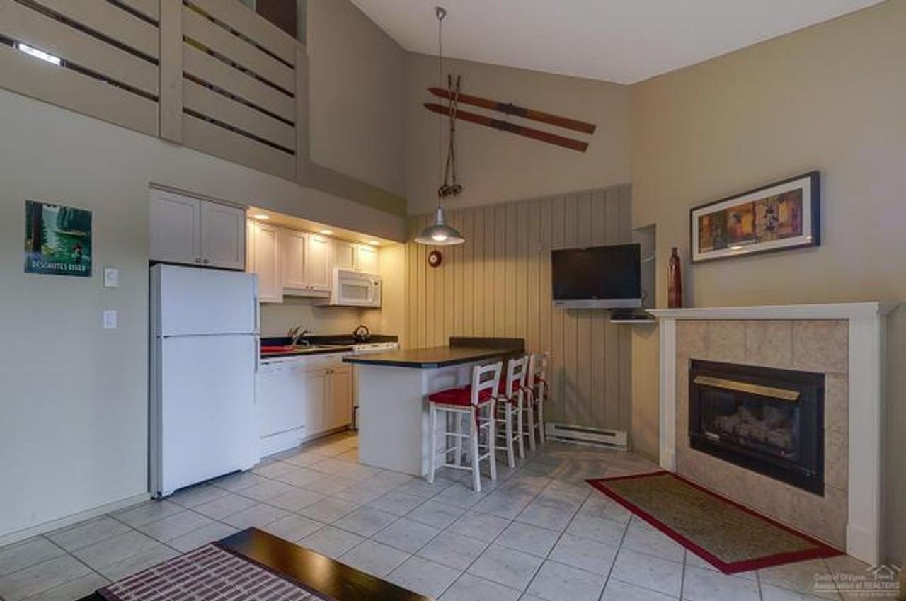 19717 Mount Bachelor Dr #221 - Photo 4 of 10