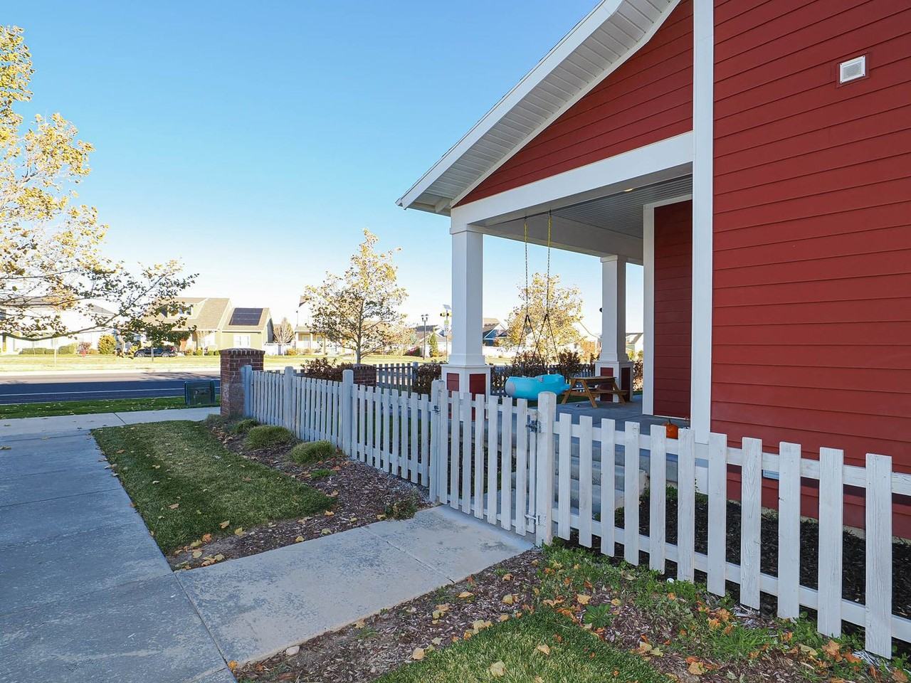 5089 South Jordan Parkway - Photo 6 of 50