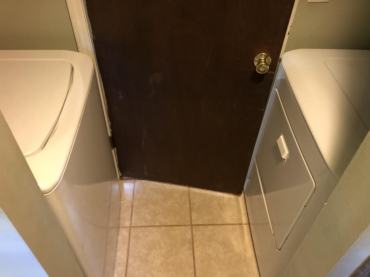 6511 W Oak Hwy - Photo 3 of 10