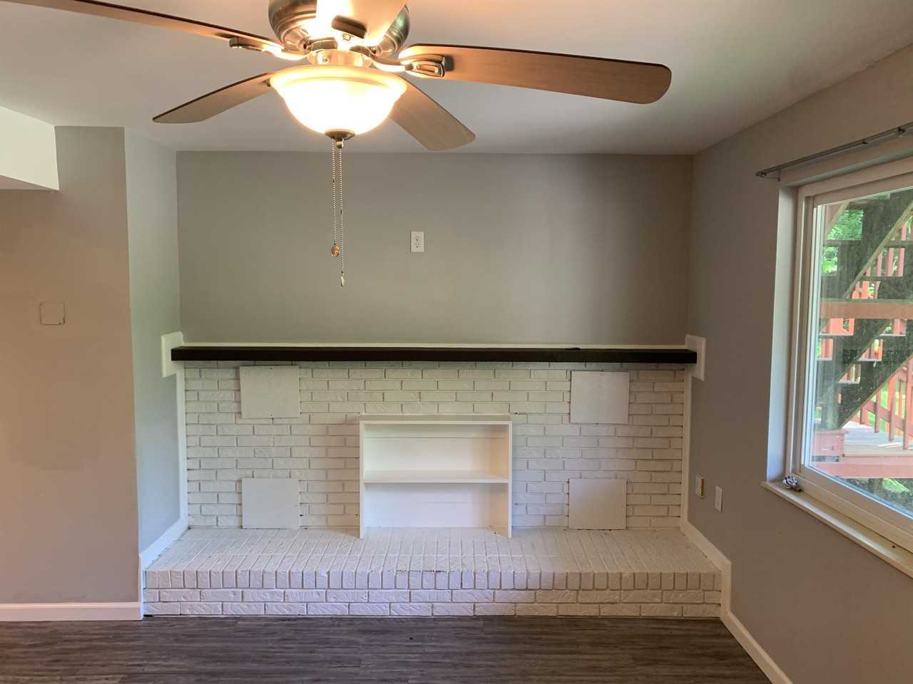 743 E Red Bud Rd #102 - Photo 6 of 10