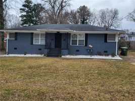 featured image of 887 Bridgewater St Sw ##A