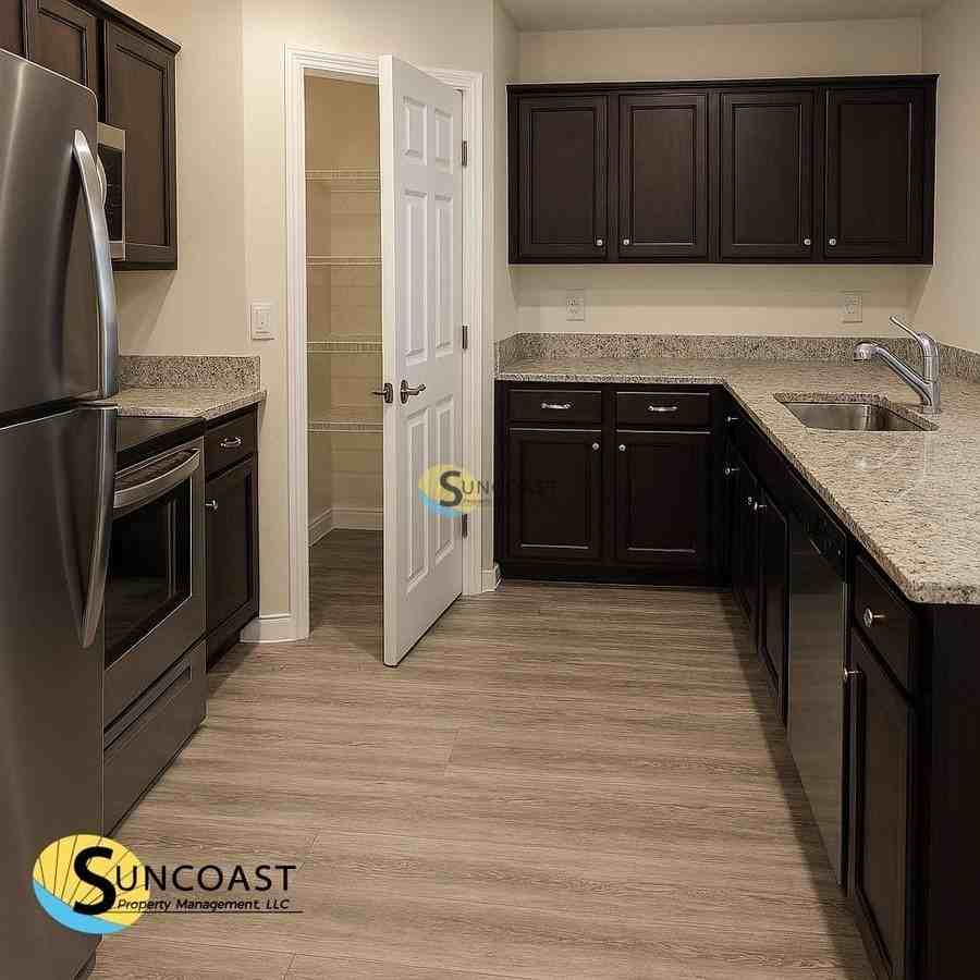 1035 Nomad Rd - Photo 4 of 18