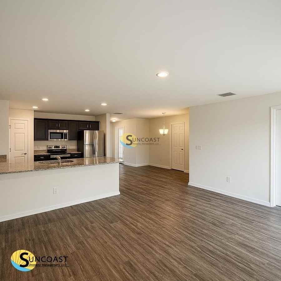 1035 Nomad Rd - Photo 2 of 18