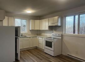 featured image of 694 Appleby Street #unit5