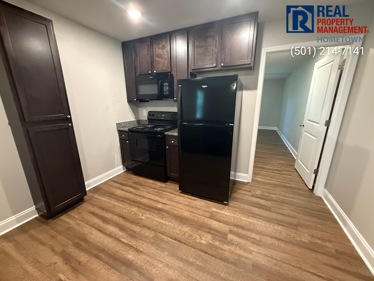 875 Jane Dr - Photo 4 of 12