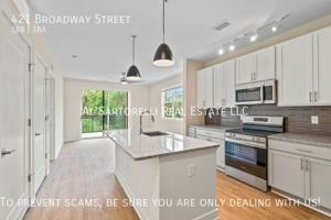 featured image of 421 Broadway St #201