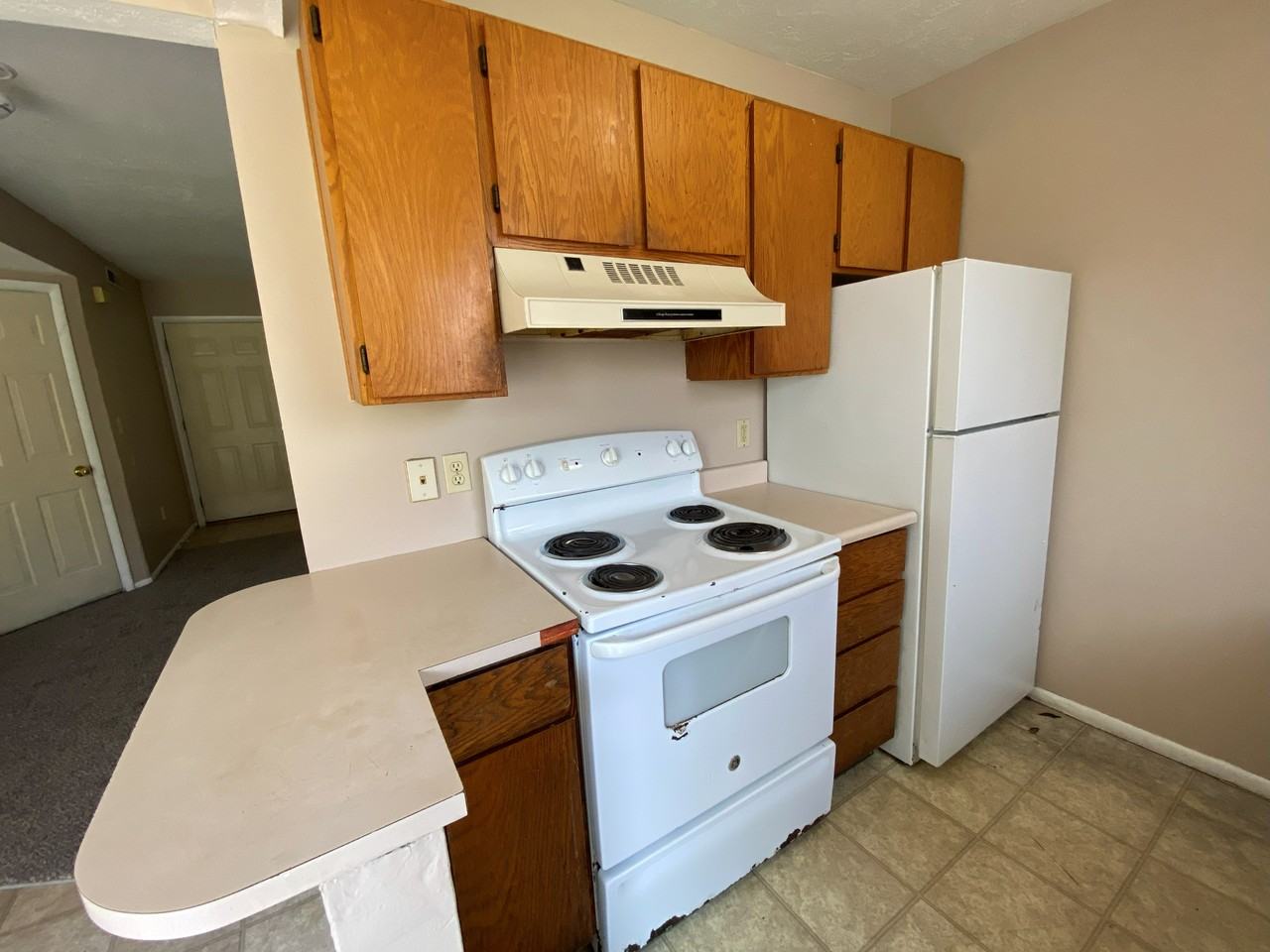 3533 South Croft Cove #B - Photo 6 of 18