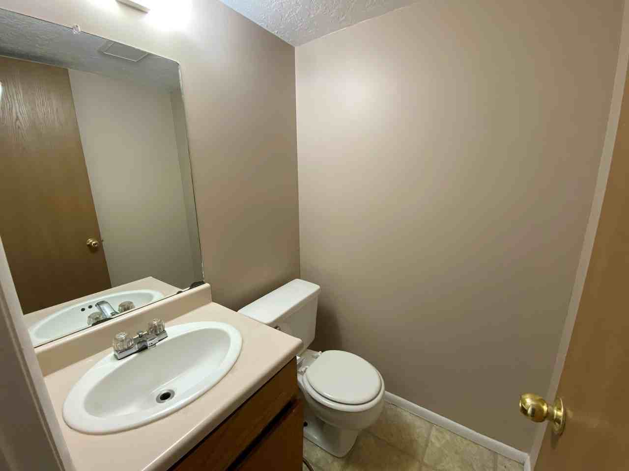 3533 South Croft Cove #B - Photo 7 of 18