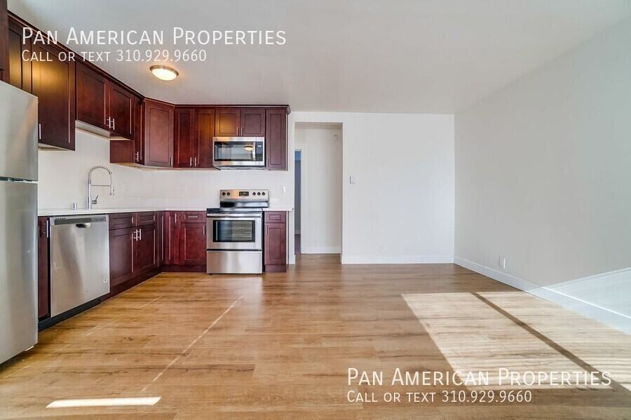 318 E Louise St #7 - Photo 6 of 50