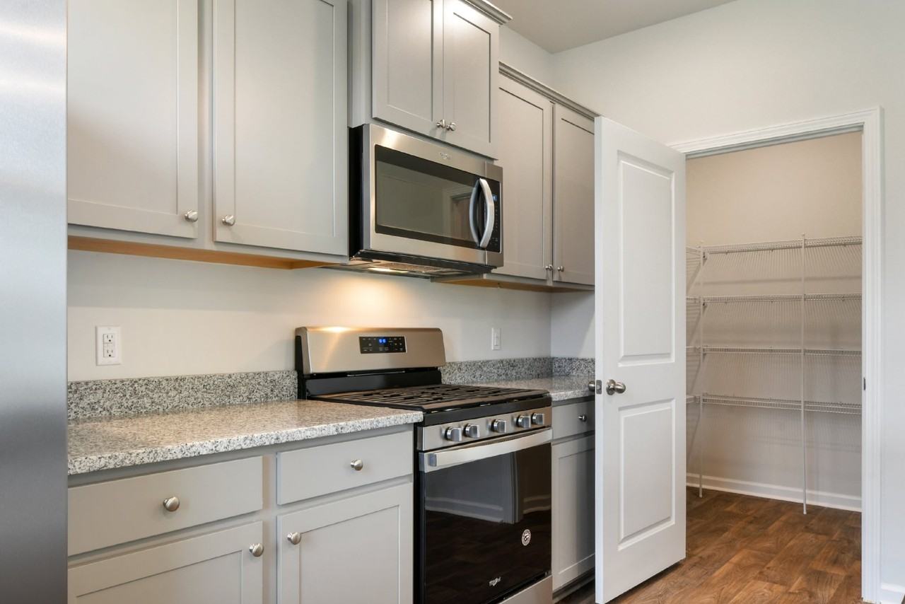 56 Cedar View Court - Photo 4 of 25