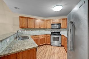 8601 E Dry Creek Rd #123 - Photo 1 of 1