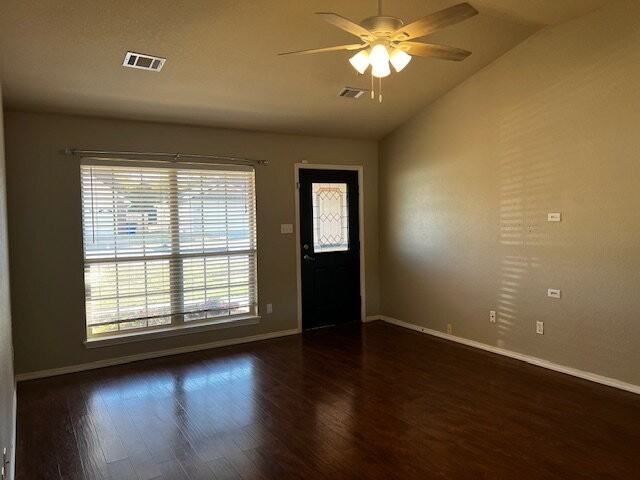 7705 Huntington Way - Photo 3 of 10