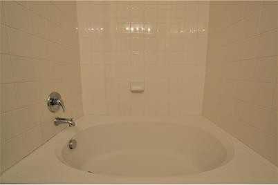 3030 Bryan St #311310 - Photo 3 of 46