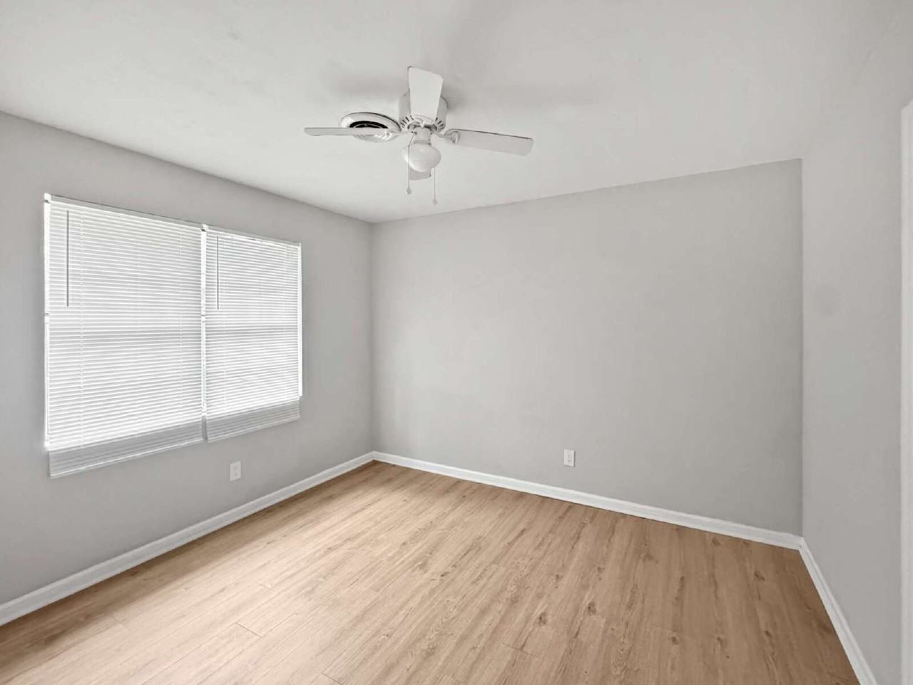 2944 Bridge Dr Apt A - Photo 6 of 9