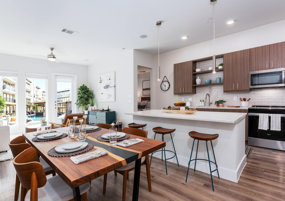 1003 K Ave #21136 - Photo 2 of 10