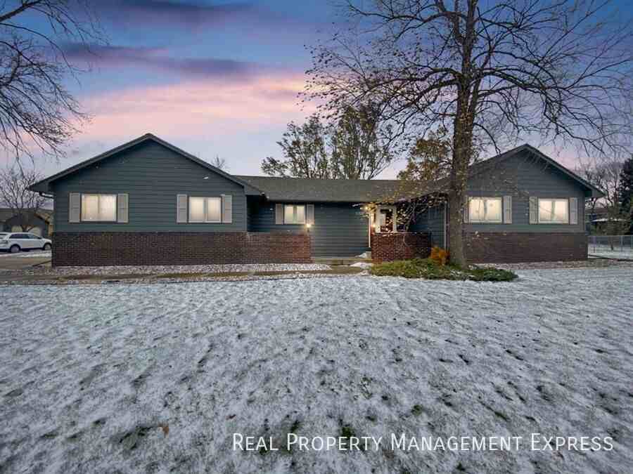 5701 West Silver Valley Drive