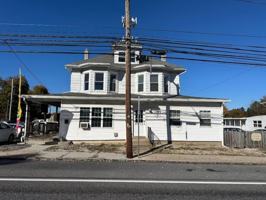 featured image of 3716 Walnut St #2