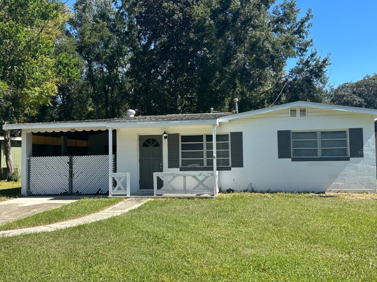 21459 Campbell Dr - Photo 3 of 11