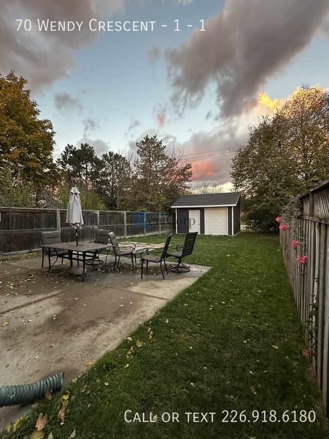 70 Wendy Cres #1 - Photo 5 of 13