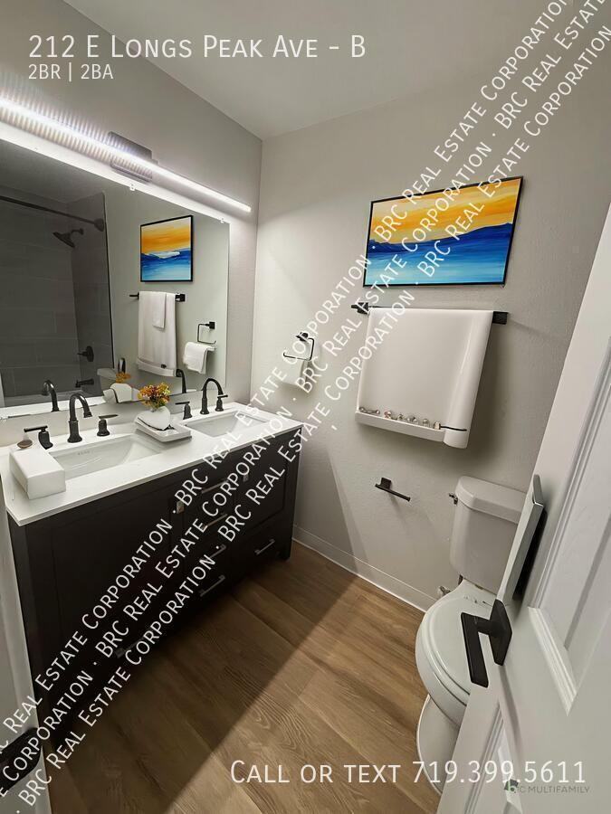 212 East Longs Peak Avenue #B - Photo 6 of 7