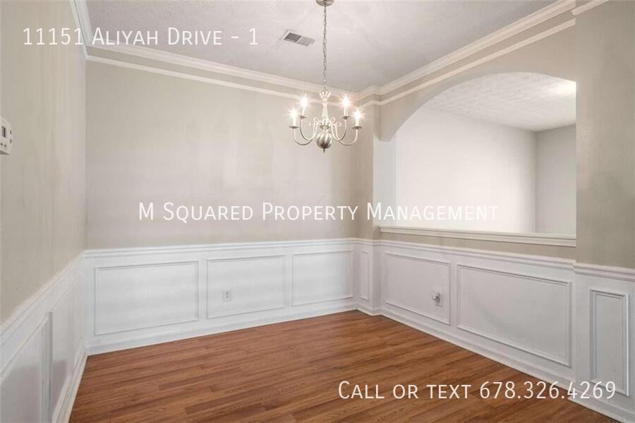 11151 Aliyah Dr #1 - Photo 5 of 29