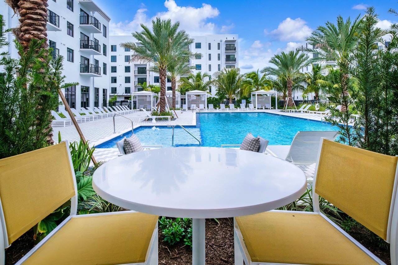 Altis Grand Kendall - Photo 7 of 50