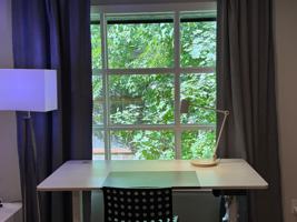 featured image of 945 N 7th St