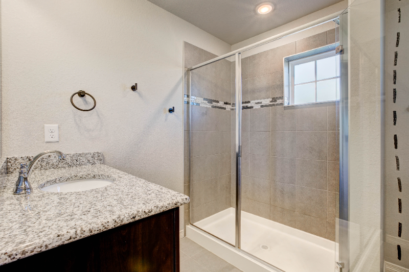 884 Winding Brook Dr - Photo 6 of 10