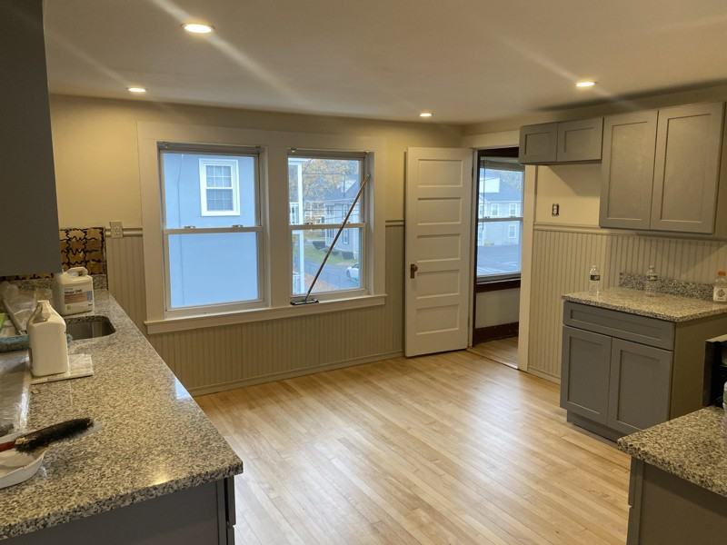 404 Church St - Photo 2 of 10