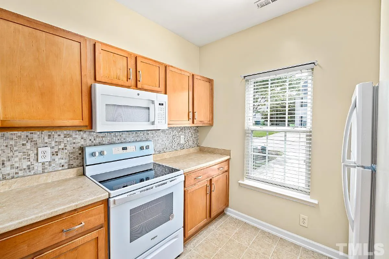 5806 Osprey Cove Dr - Photo 6 of 15