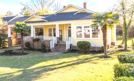 1957 Broughton St - Photo 1 of 1