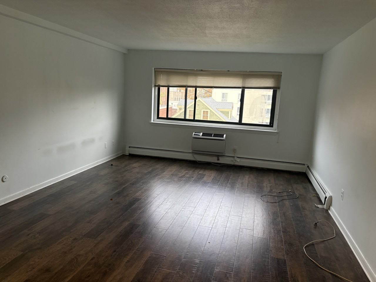 Harvard Street - Photo 2 of 8