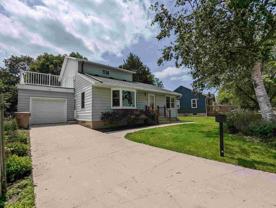 3841 Ridgeway Ave - Photo 1 of 1