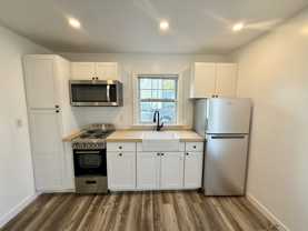 6A Marlyn Dr #A - Photo 1 of 1