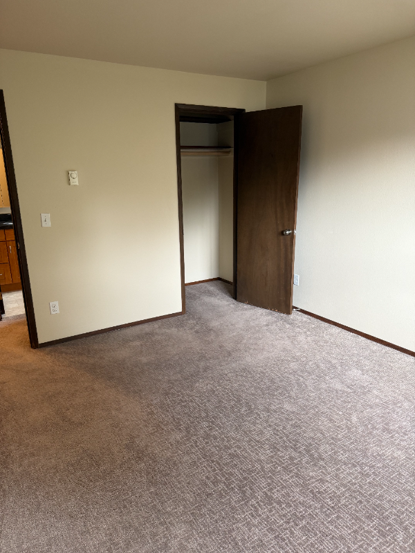 8532 Phinney Ave N #501 - Photo 7 of 13