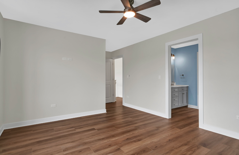 877 Covey Ln - Photo 4 of 15