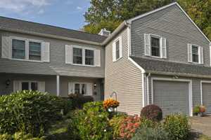 featured image of 83 Quarry Village Rd