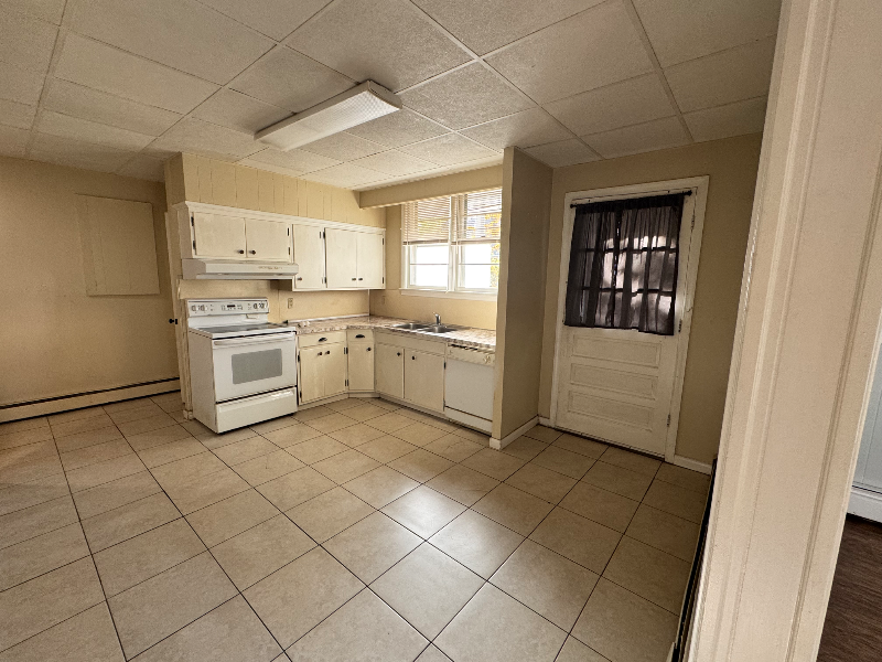 220 Stockton St #222B - Photo 3 of 20