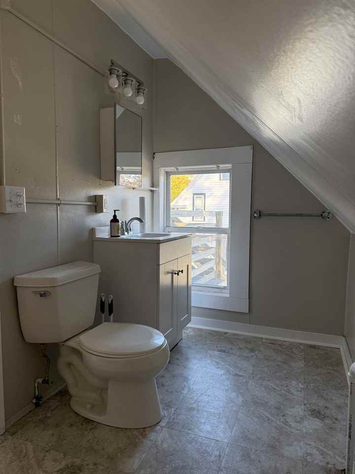 377 Ellis Street #377-1-2 - Photo 5 of 7