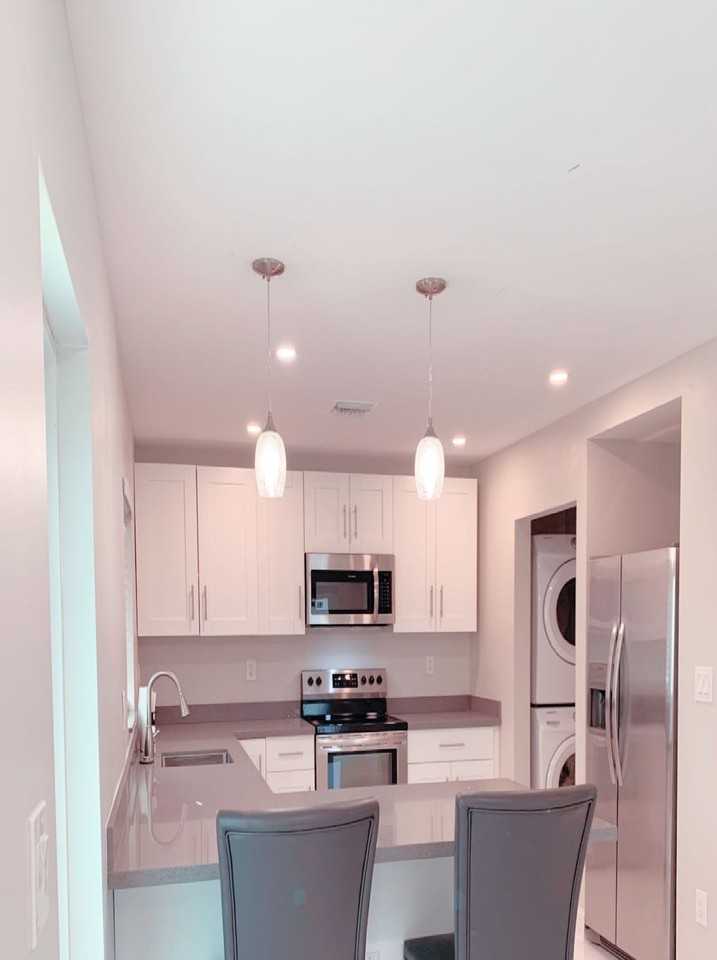 2852 Sw 36th Ave #NA - Photo 6 of 17