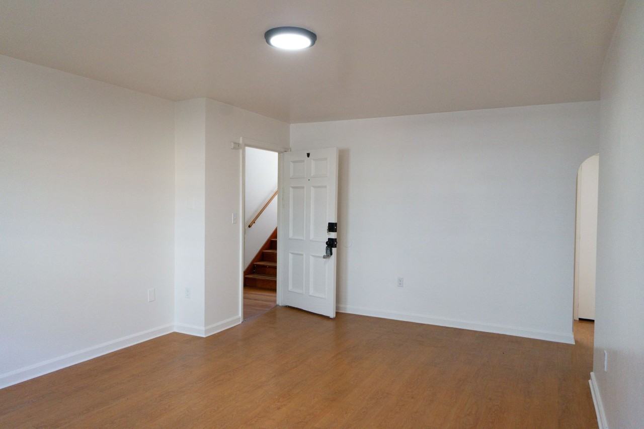 The Interurban Apartments - Photo 7 of 19