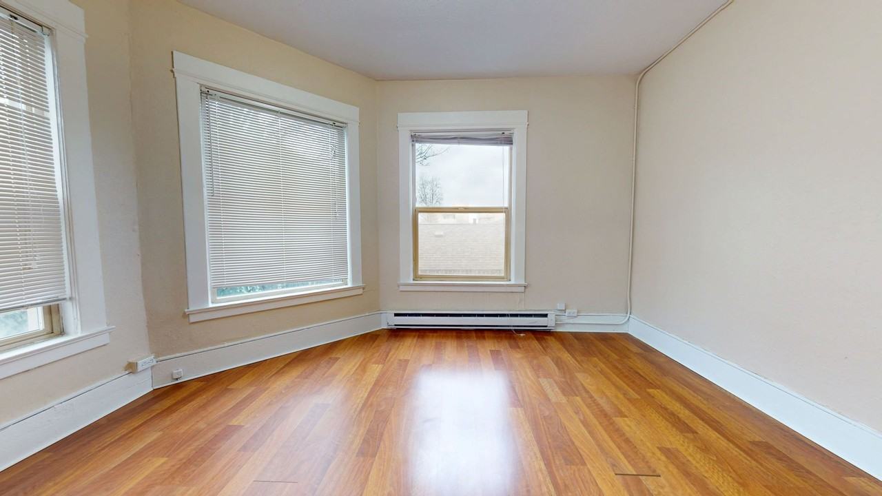 Welcome to Roycroft! A beautiful turn of the century property in Capitol Hill! First month free! - Photo 3 of 50