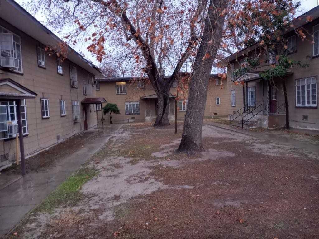 Creekside Apts - Photo 2 of 33