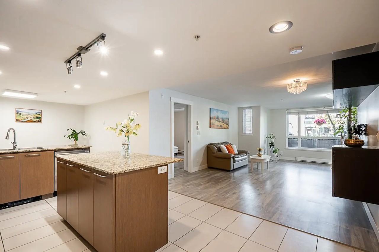 10822 City Parkway - Photo 3 of 10